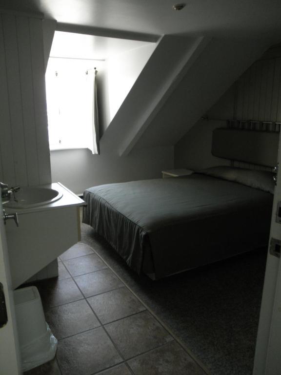 Auberge St-Louis Quebeque Quarto foto